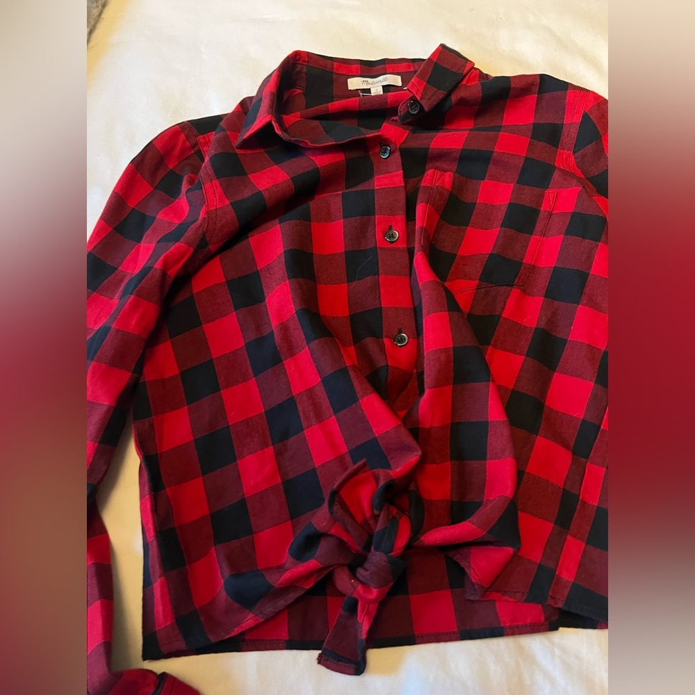 Madewell - NWT - red and black plaid shirt - Christmas sweater / long sleeve - Picture 3 of 6